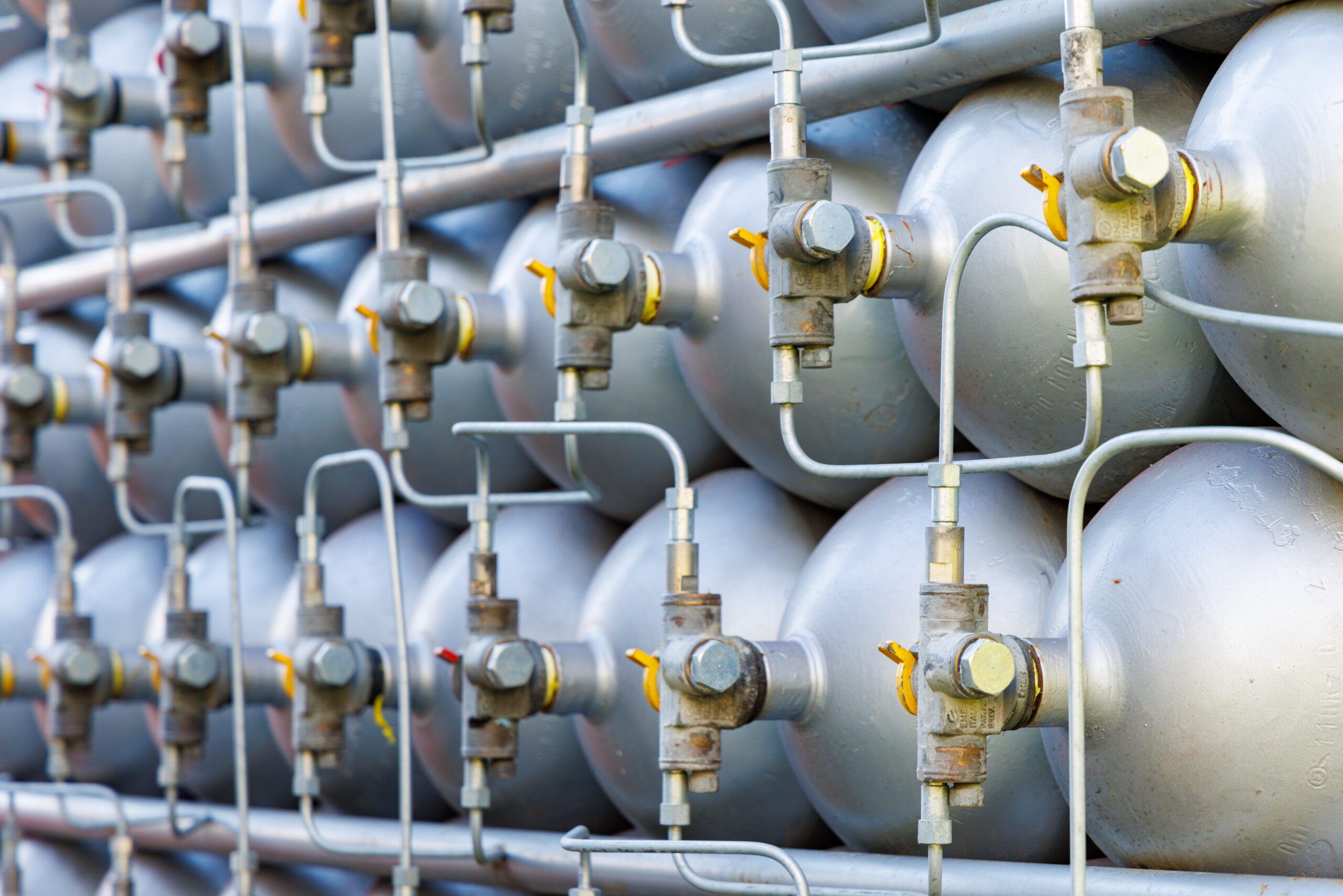 stacked cng gas canisters